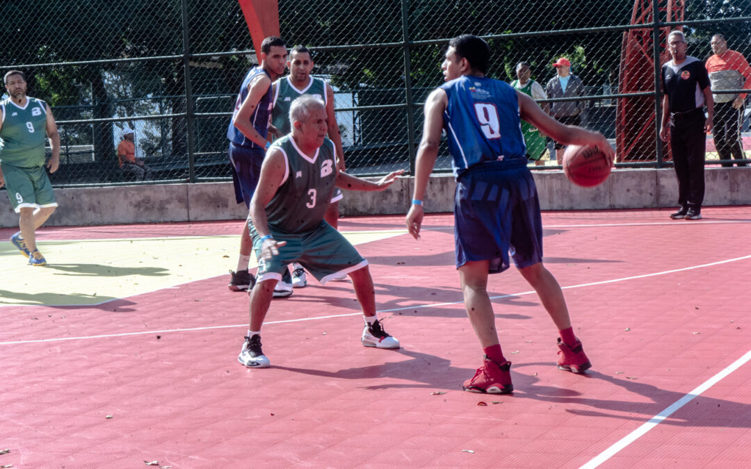 Intercambio deportivo interinstitucional entre Fogade y BCV