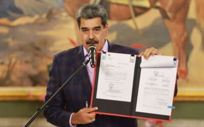 Maduro ordena creación de los Comandos de Defensa Integral en todo el país