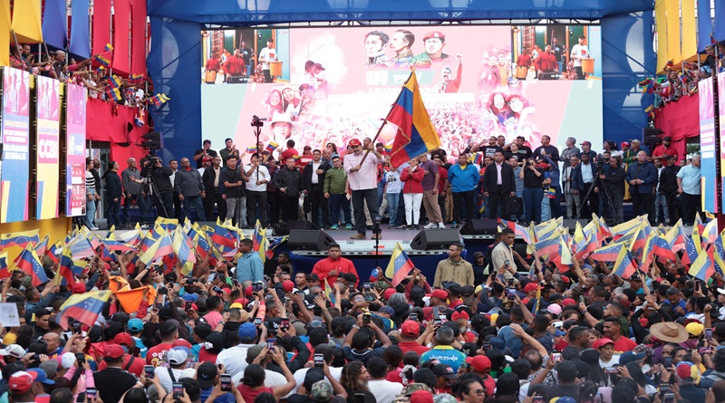 Maduro designa Buró Político en el Psuv para asumir nuevas tareas