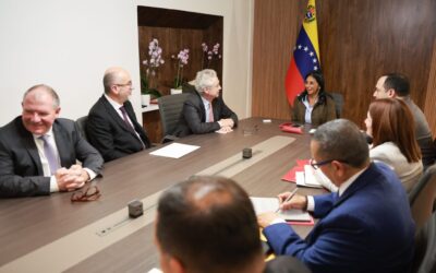 Venezuela robustecerá sector hidrocarburos mediante alianzas con empresa petrolera francesa Maurel & Prom